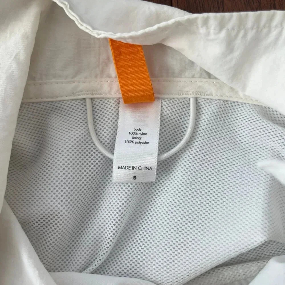 Lucy | Belted Safari-Style Lightweight Windbreaker - White / Sz S - Picture 9 of 11